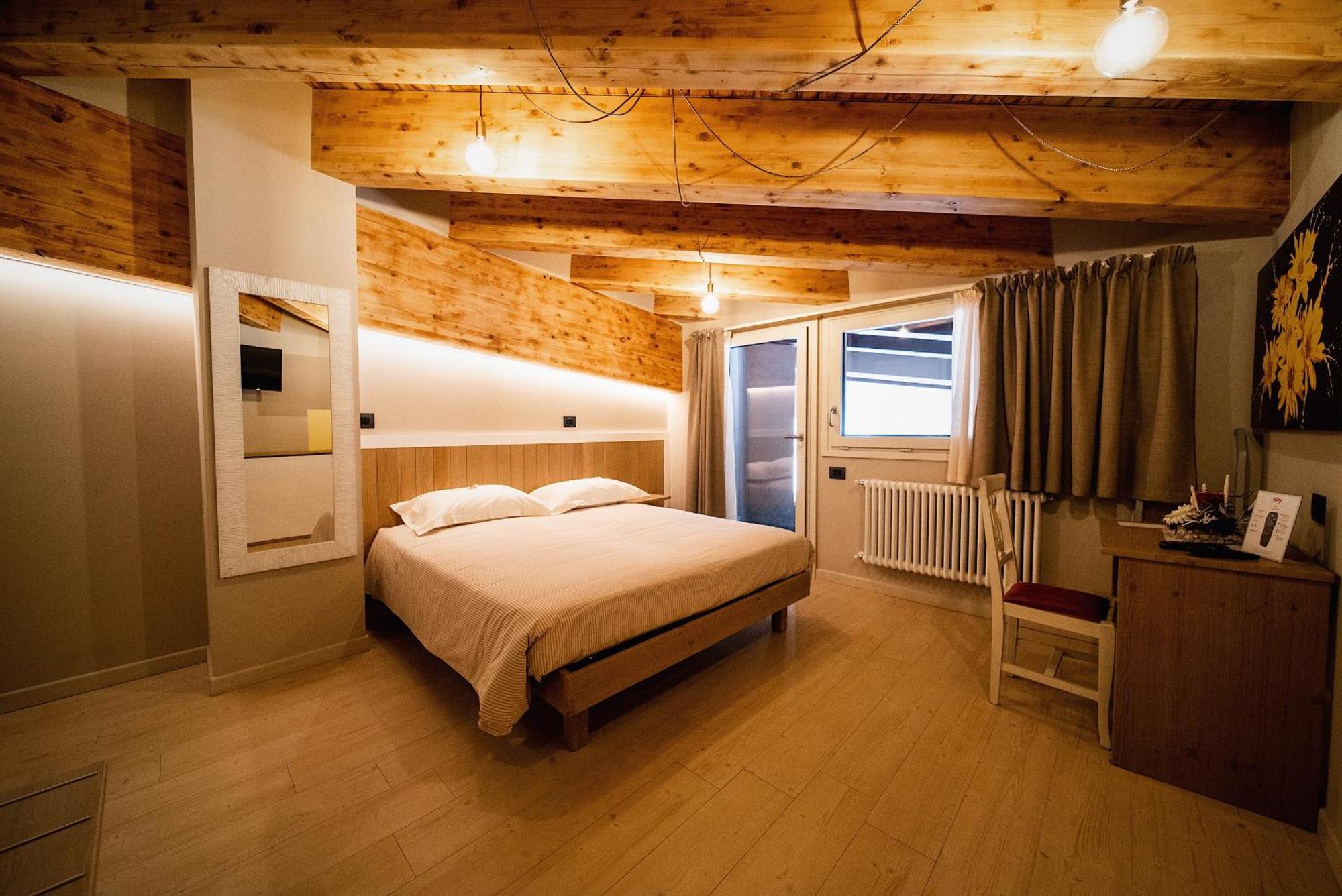 Hotel Laghetto